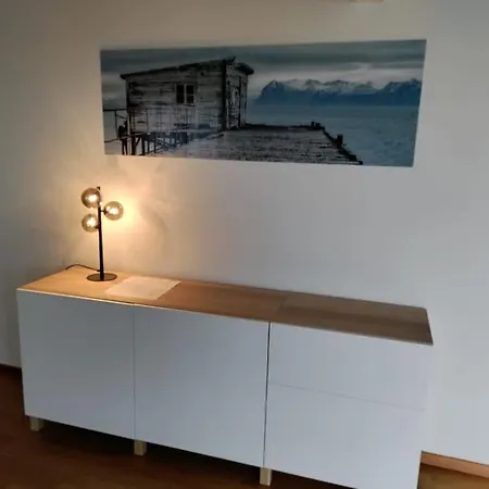 Hotel Haus Auf Der Insel Skuloya