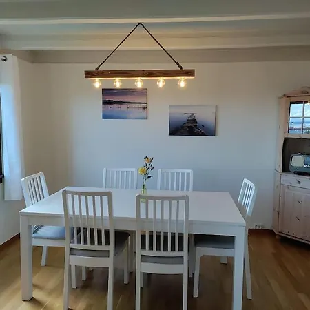 Hotel Haus Auf Der Insel Skuloya 4*